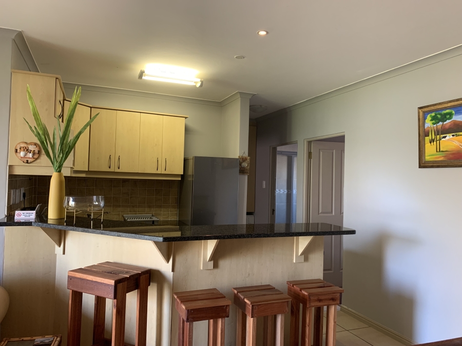 To Let 2 Bedroom Property for Rent in Marina Martinique Eastern Cape